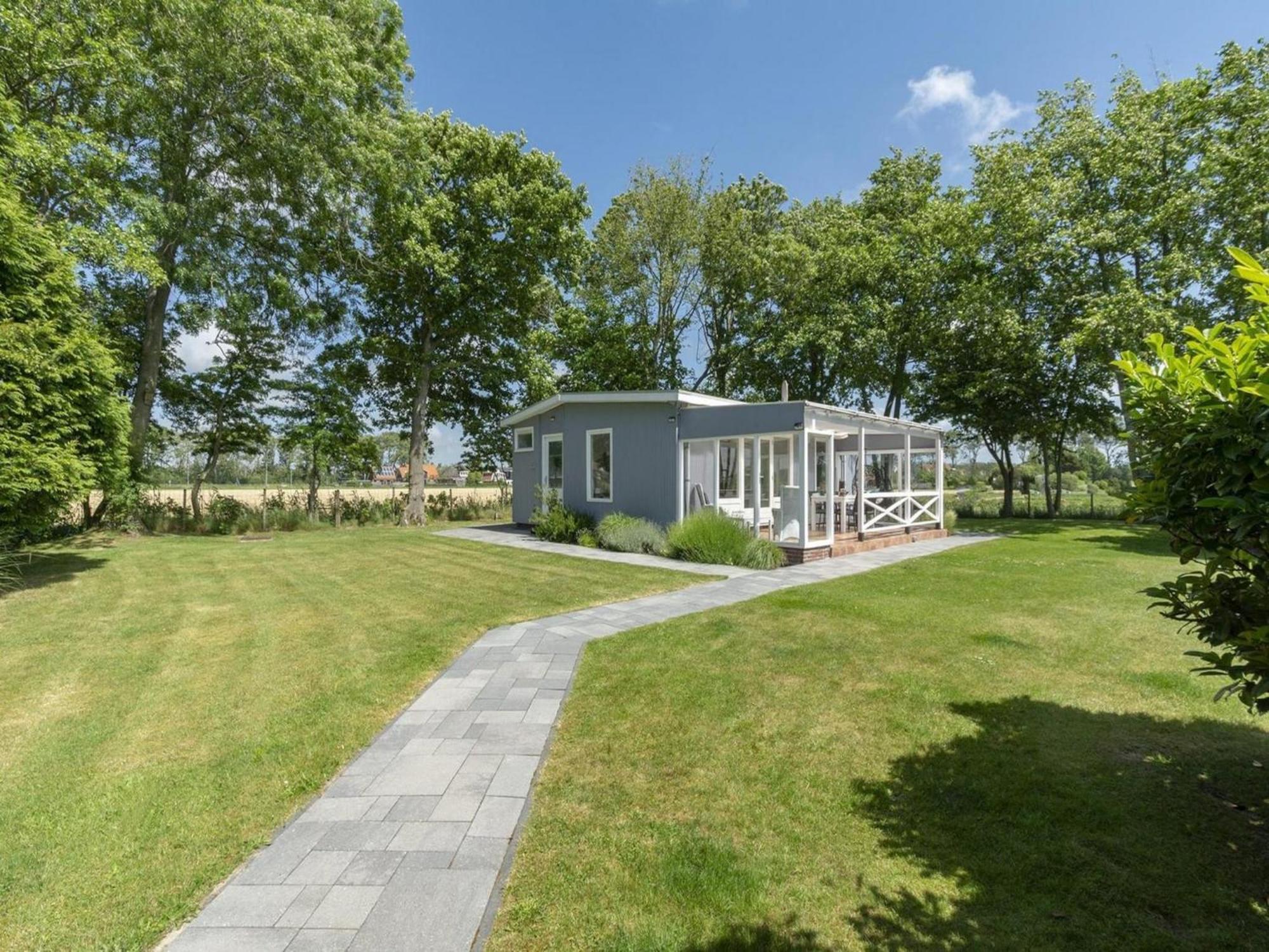 Modern Holiday Home With Large Garden Sint Maartensvlotbrug المظهر الخارجي الصورة