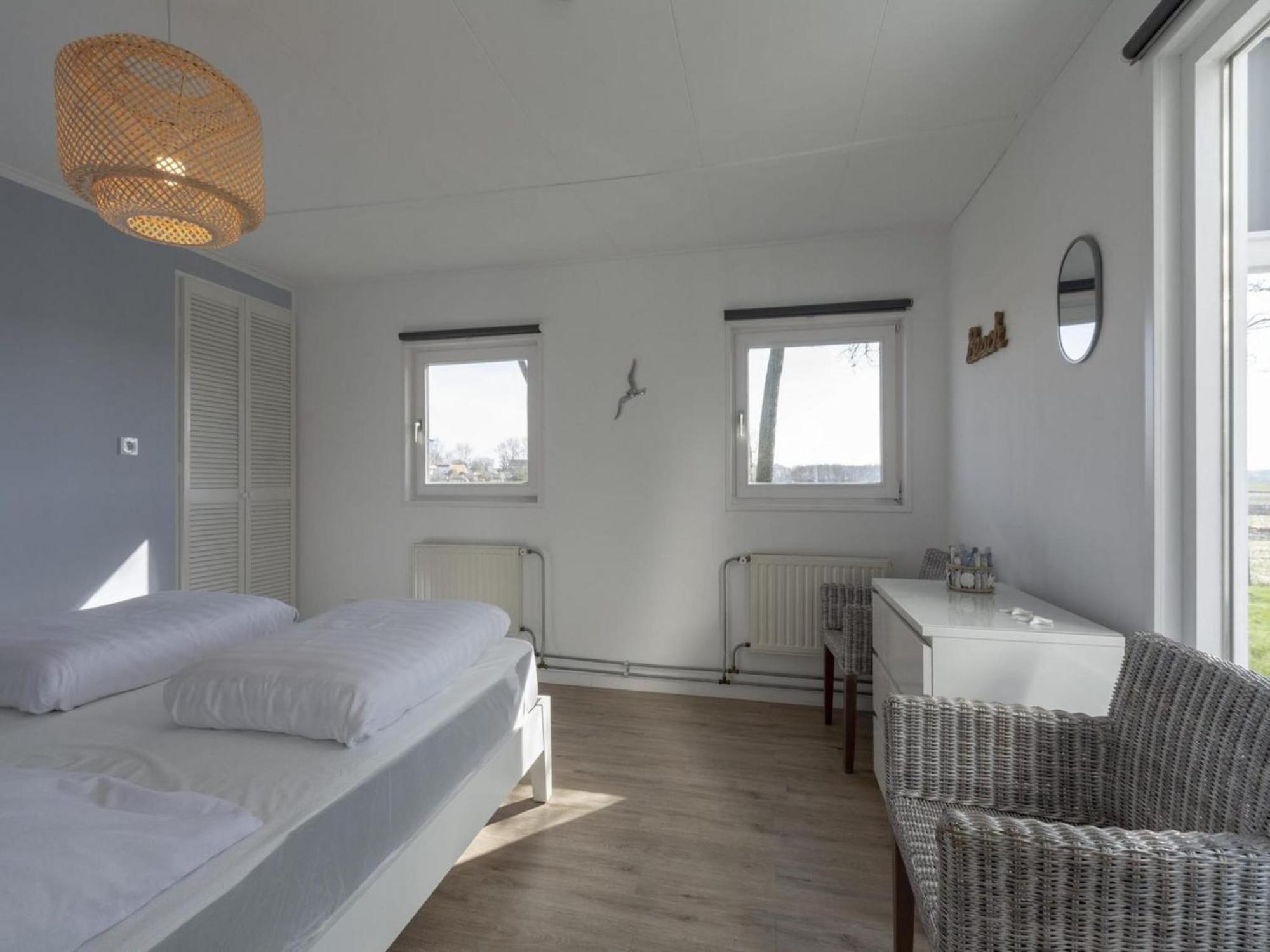 Modern Holiday Home With Large Garden Sint Maartensvlotbrug المظهر الخارجي الصورة